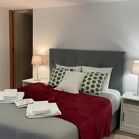 Aldeia De Pontes - *