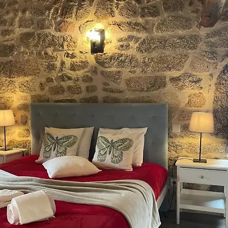 Aldeia De Pontes - Farm stay Castro Laboreiro
