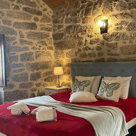 Aldeia De Pontes - * Castro Laboreiro