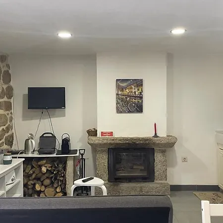 Aldeia De Pontes - 팜스테이 *