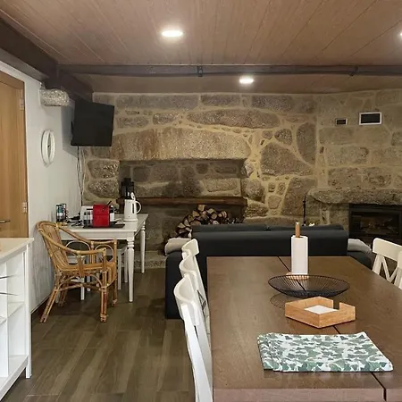 Aldeia De Pontes - * 카스트로라보레이로