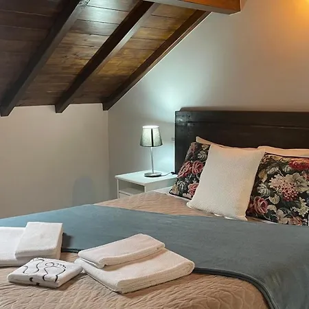 Aldeia De Pontes - Farm stay *