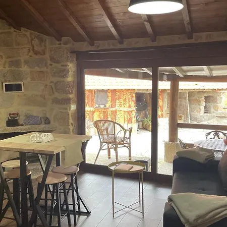 Aldeia De Pontes - Farm stay *