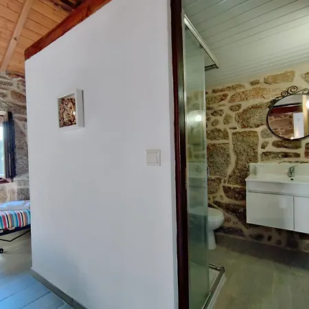 Aldeia De Pontes - *