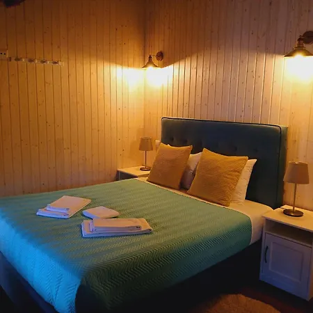 Aldeia De Pontes - *