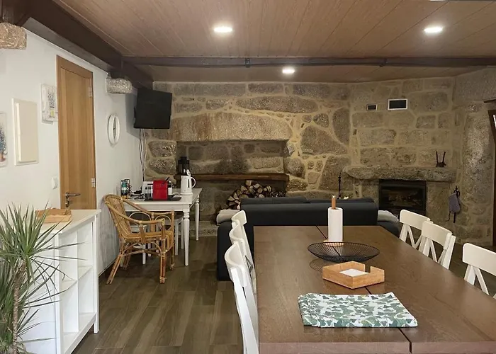 Aldeia De Pontes - * Castro Laboreiro