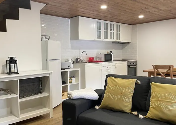 Aldeia De Pontes - *