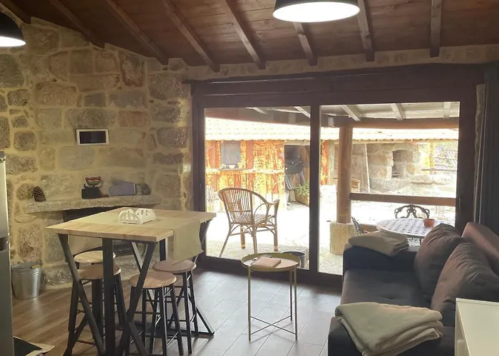 Aldeia De Pontes - Vakantieboerderij *