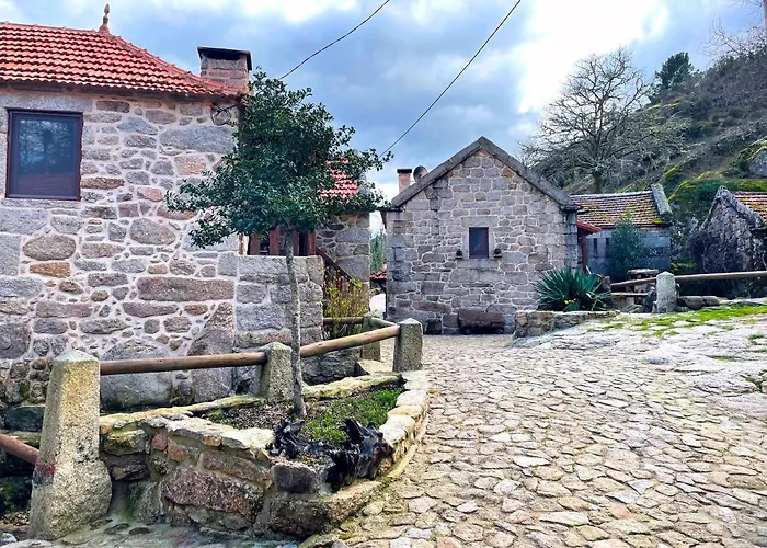 Aldeia De Pontes - Gospodarstwo agroturystyczne Castro Laboreiro