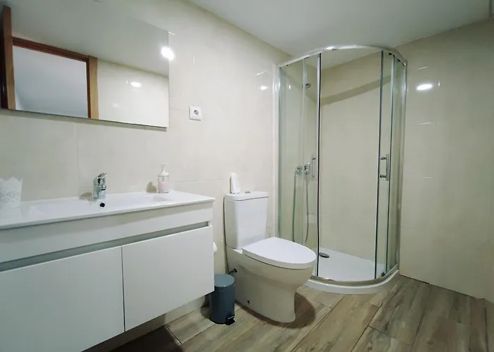 Aldeia De Pontes - *