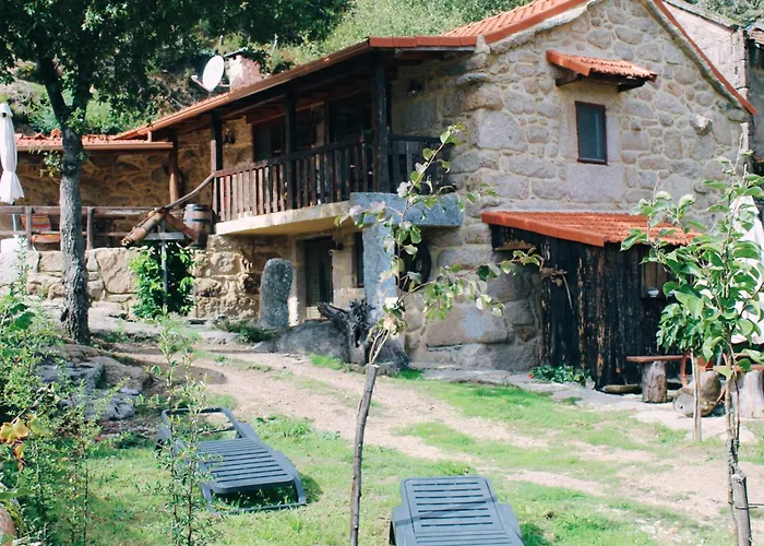 Aldeia De Pontes - Vakantieboerderij